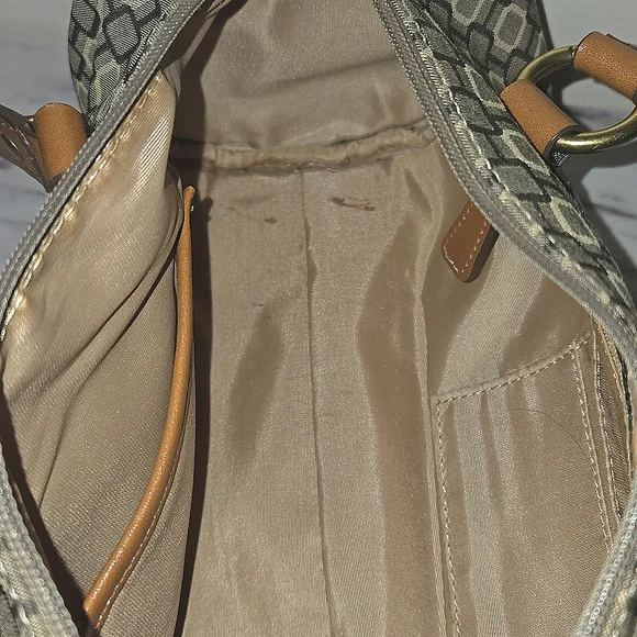 Nine West Barrel Purse - Picture 8 of 13